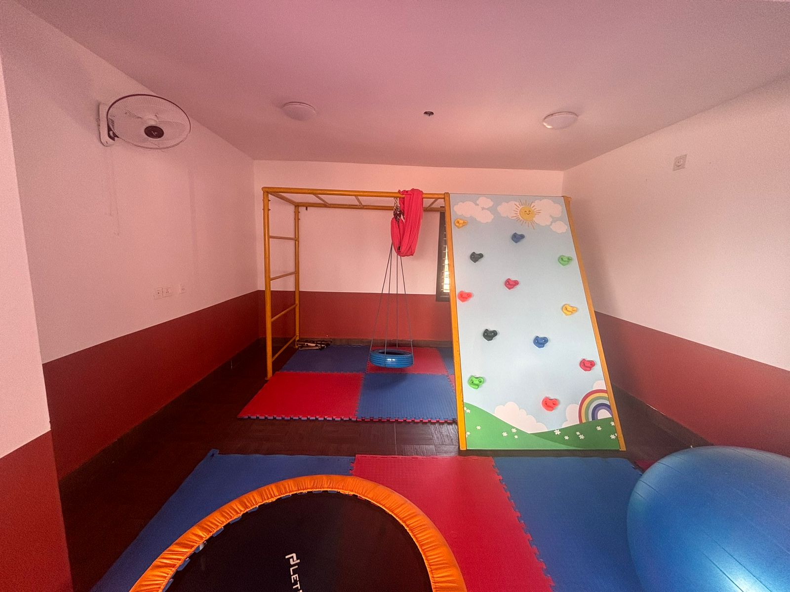 Inside Ahana & Her